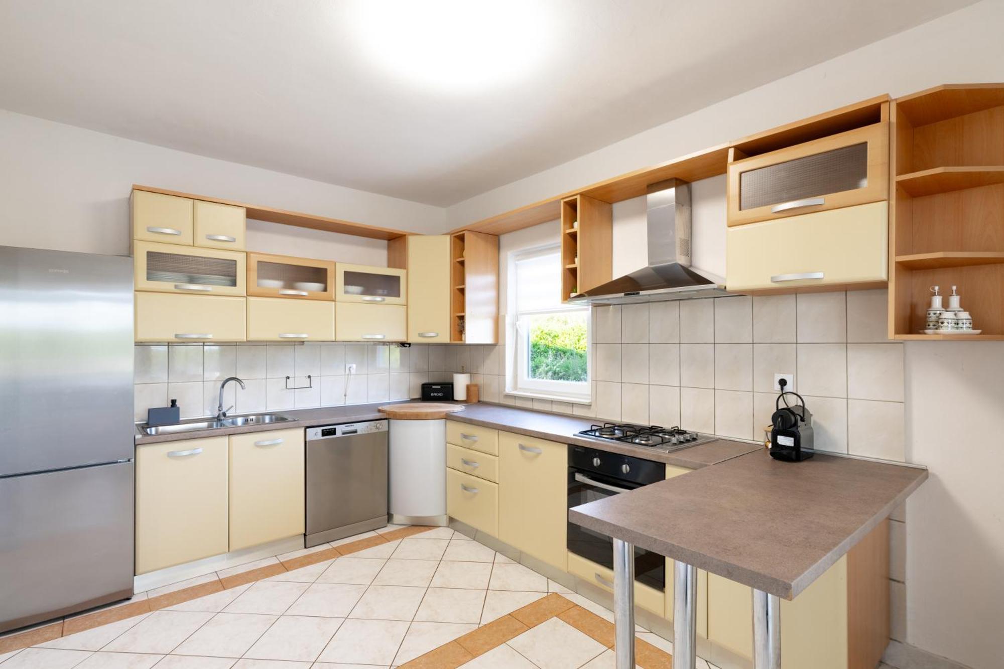 House Rose With Garden And Pool Villa Ljubač Екстериор снимка